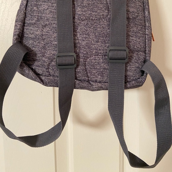 Small Adidas Backpack - Picture 4 of 8